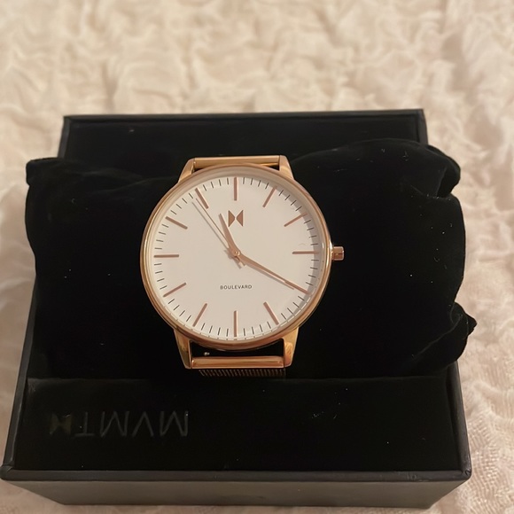 MVMT rose gold color watch - Picture 1 of 5